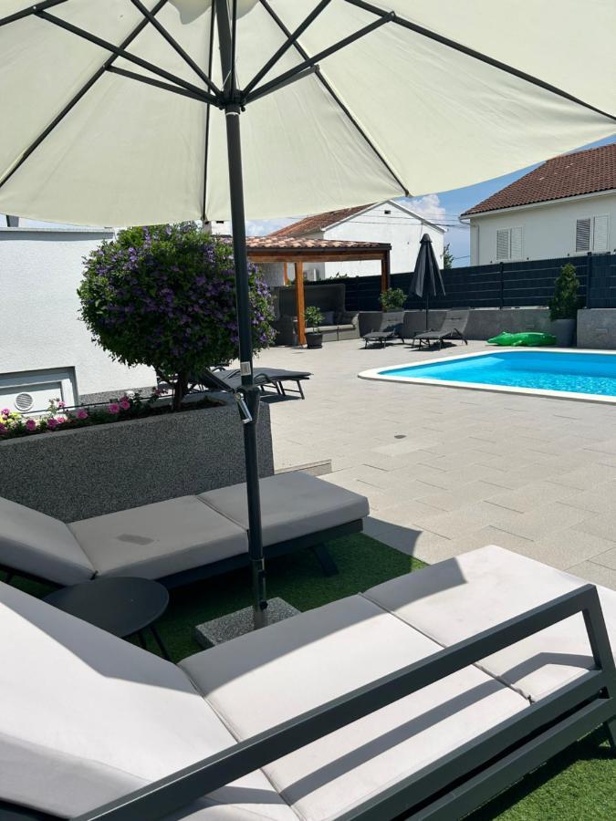 Villa Apartments Aa 1 Trogir Eksteriør bilde