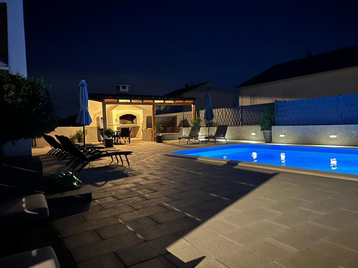 Villa Apartments Aa 1 Trogir Eksteriør bilde