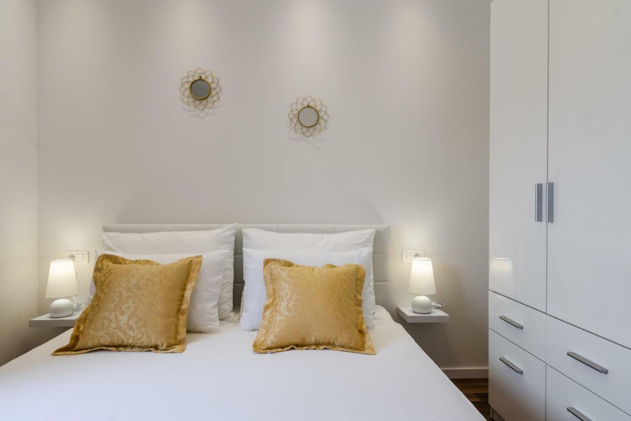 Villa Apartments Aa 1 Trogir Eksteriør bilde