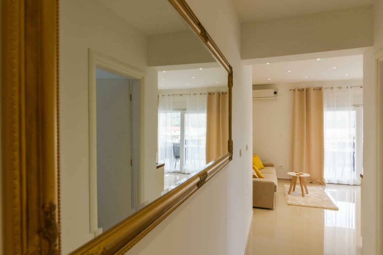 Villa Apartments Aa 1 Trogir Eksteriør bilde